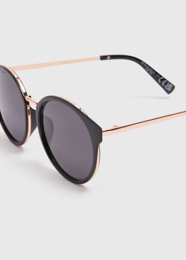 Classic Round Metal-Nose Black Sunglasses