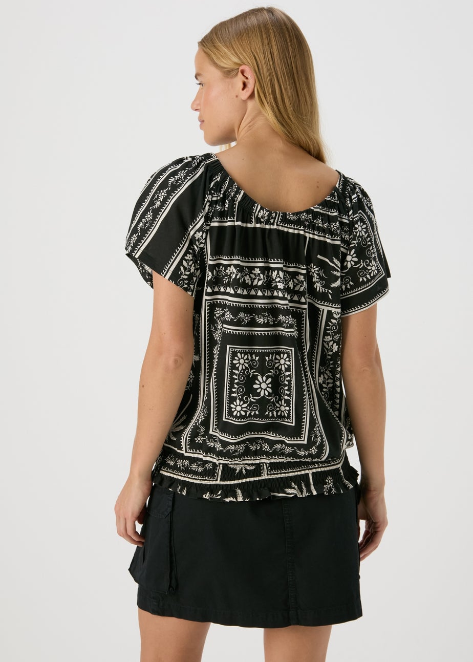 Black & White Printed Gypsy Top