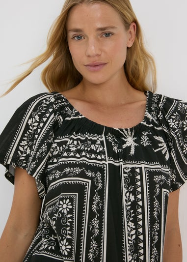 Black & White Printed Gypsy Top