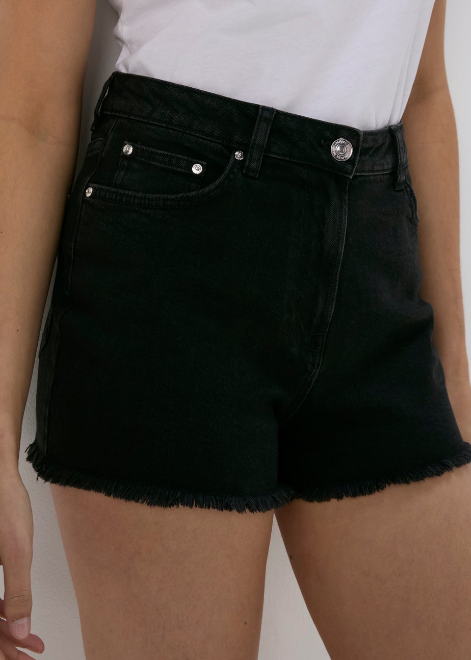 Black Frayed Hem Shorts