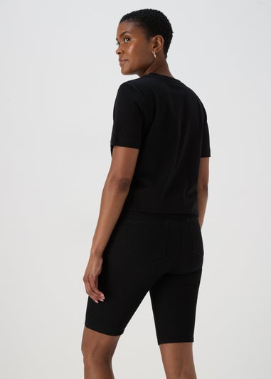 Black Rosie Knee Shorts