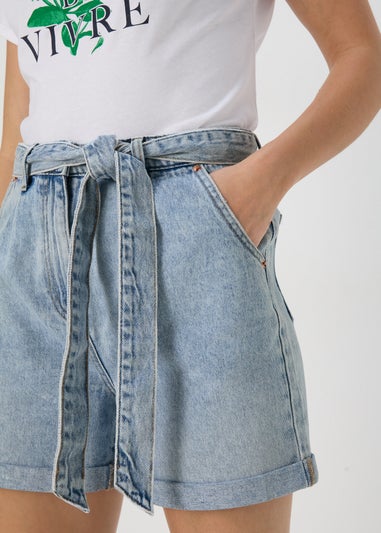 Light Wash Tie Waist Denim Shorts