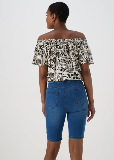 Mid Wash Rosie Knee Length Shorts