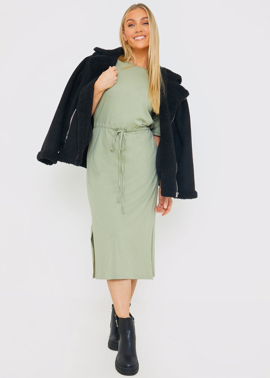 In The Style Khaki Split Hem Drawstring T-Shirt Dress