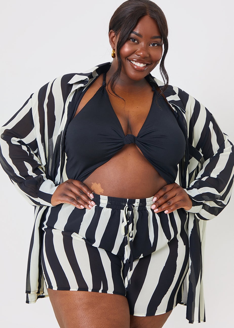 In the Style Jac Jossa Black White Print Beach Shorts