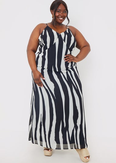 In the Style Jac Jossa Black Print Cut Out Maxi Dress