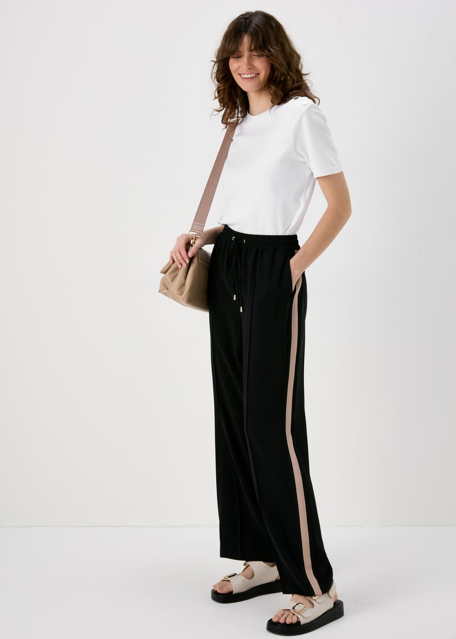 Et Vous White Relaxed Stud T-Shirt