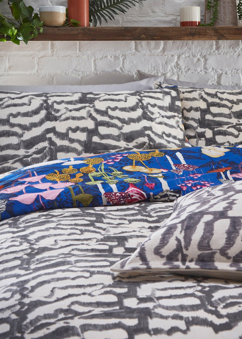 furn. Amanita Abstract Mushroom Duvet Cover Set Cobalt