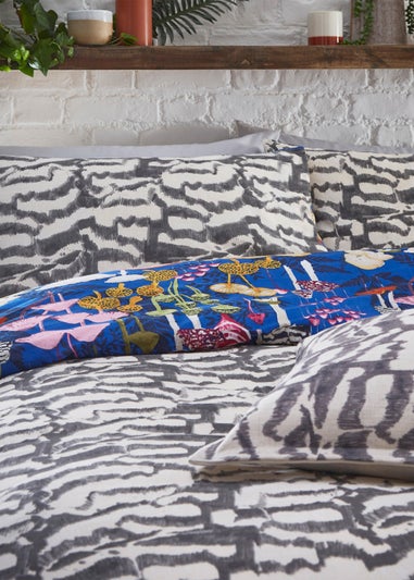 furn. Amanita Abstract Mushroom Duvet Cover Set Cobalt