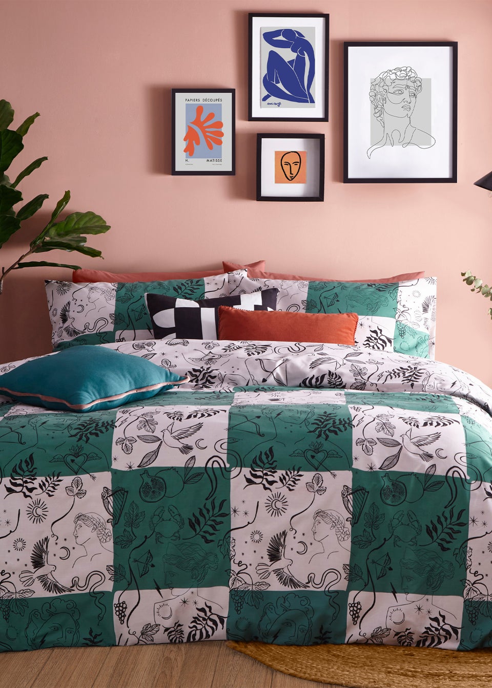 furn. Mythos Checkerboard Reversible Duvet Cover Set Green