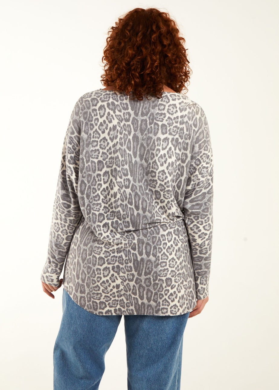 Blue Vanilla Stone Curve Leopard Print Jumper