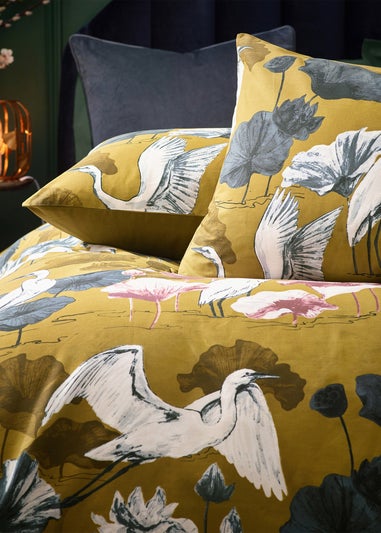 Wylder Tropics Kushiro Exotic Birds Duvet Cover Set