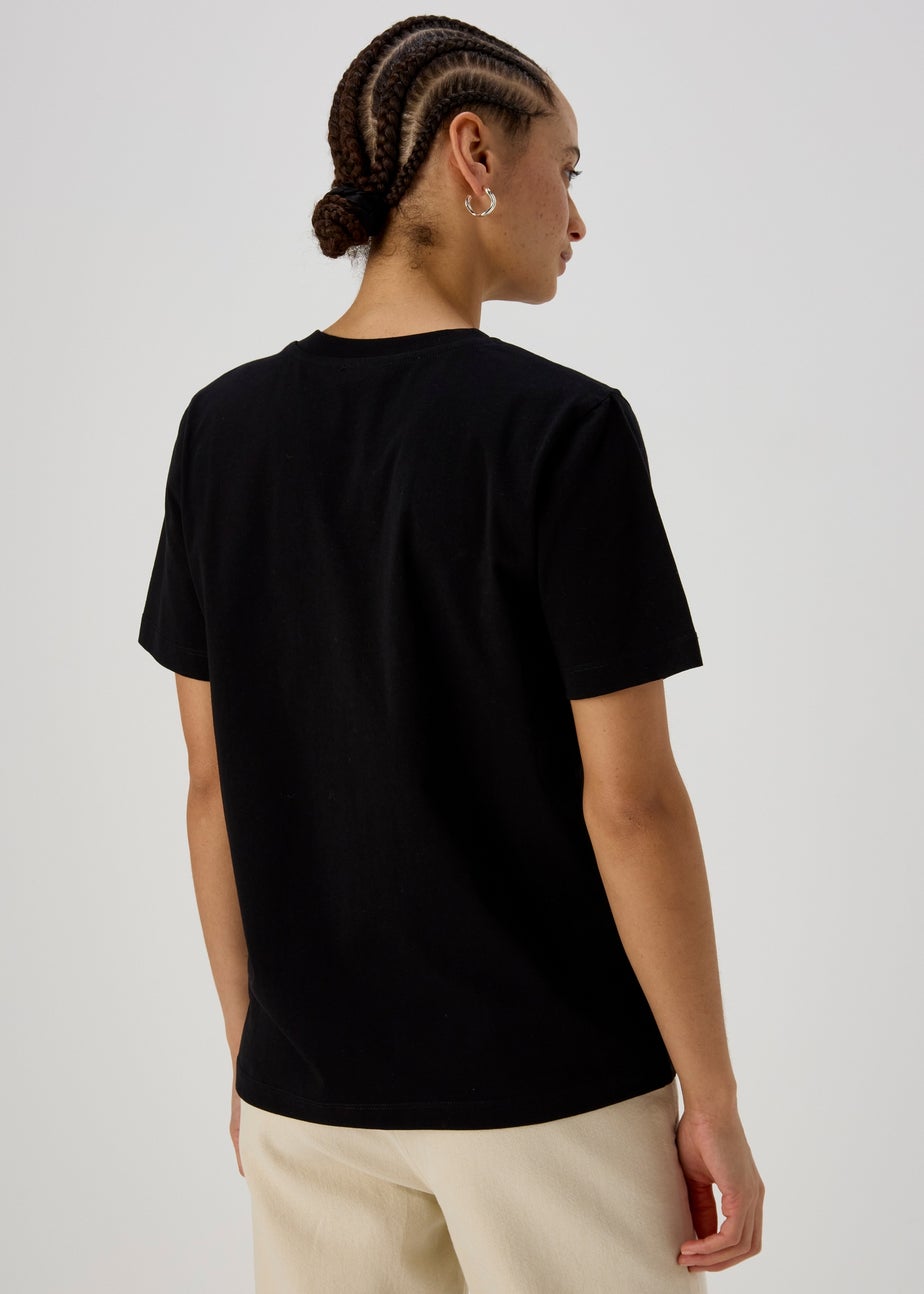 Black Squad Goals T-Shirt