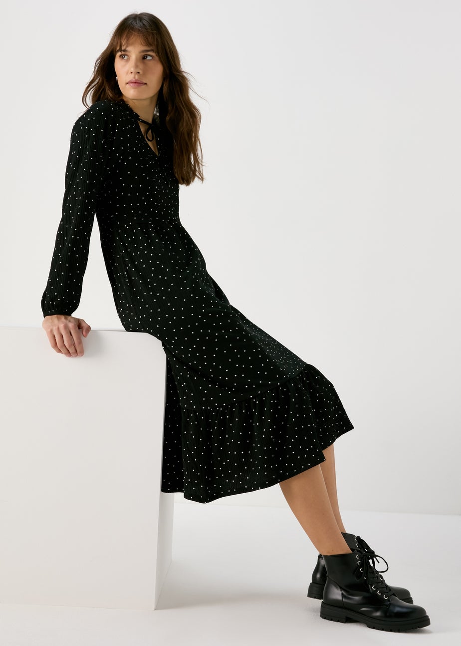 Black Tie Neck Midi Dress