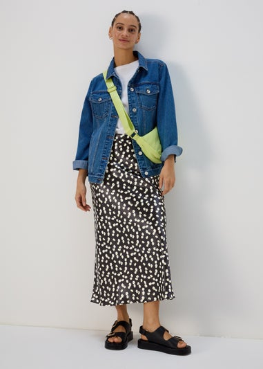 Black Daisy Print Satin Midi Skirt