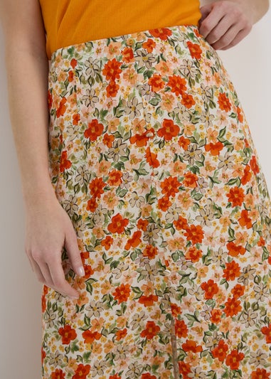 Papaya Petite Beige Ditsy Flared Hem Button Skirt