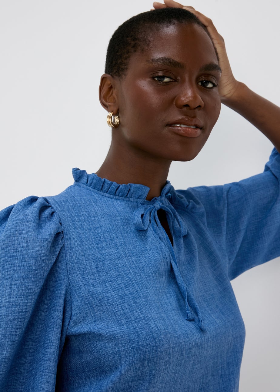 Blue Piecrust Collar Top