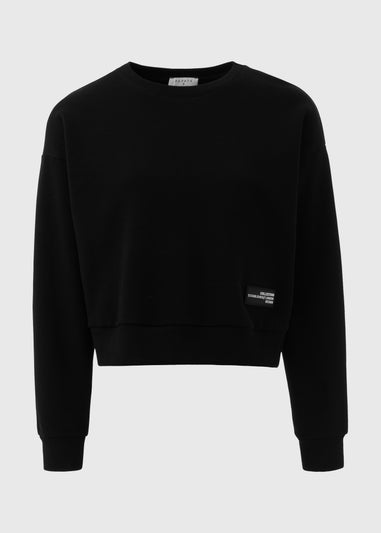 Black Cropped Sweatshirt