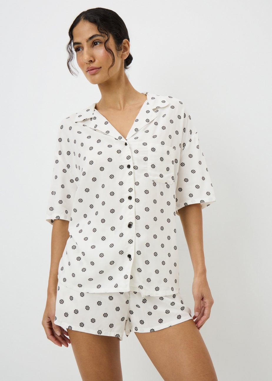 Cream Printed Traditional Short Pyjama Set