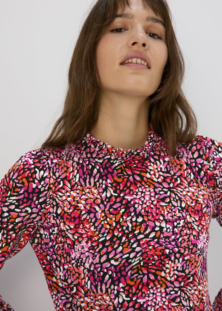 Red Piecrust Collar Top