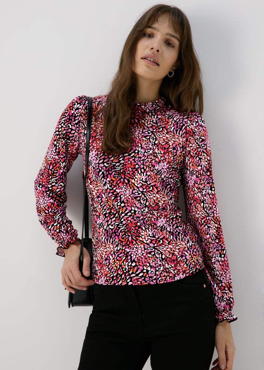 Red Piecrust Collar Top