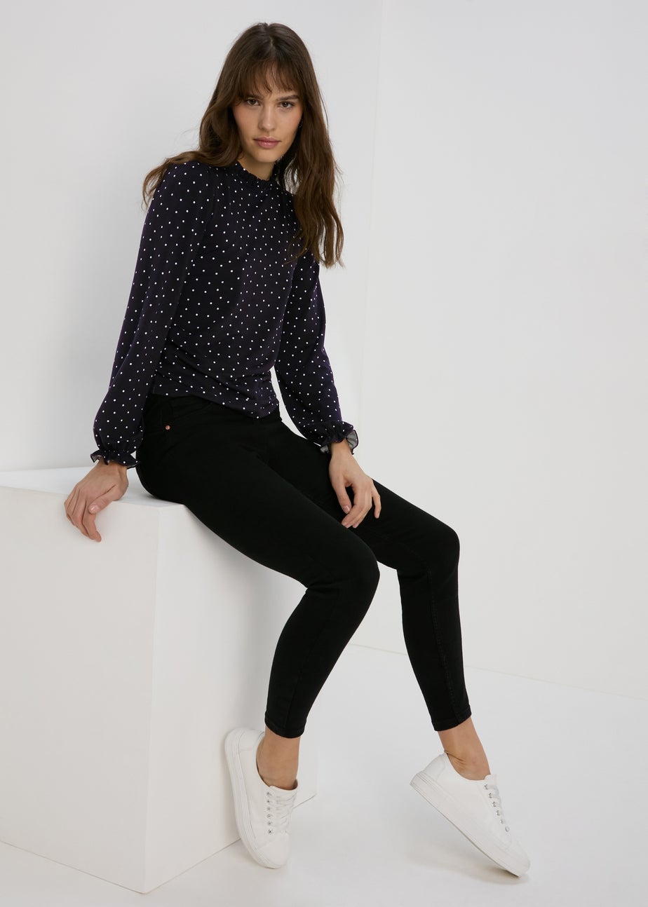 Black Spotted Piecrust Collar Jersey Top