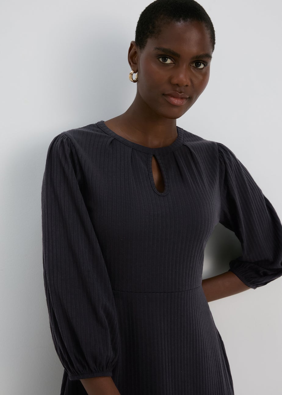 Black Keyhole Neck Skater Dress