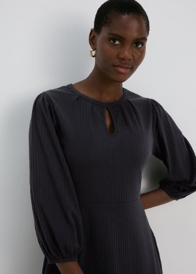 Black Keyhole Neck Skater Dress