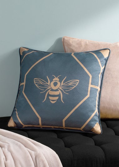 furn. Bee Deco Geometric Filled Cushion (43cm x 43cm x 8cm)