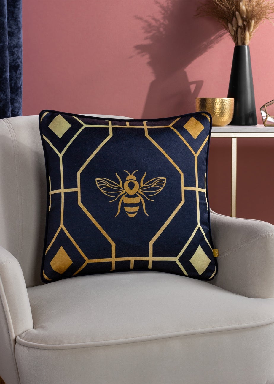 furn. Bee Deco Geometric Filled Cushion (43cm x 43cm x 8cm)