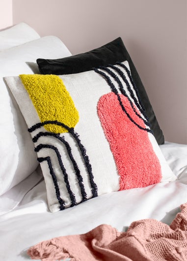 Heya Home Elmer Tufted Filled Cushion (45cm x 45cm x 8cm)