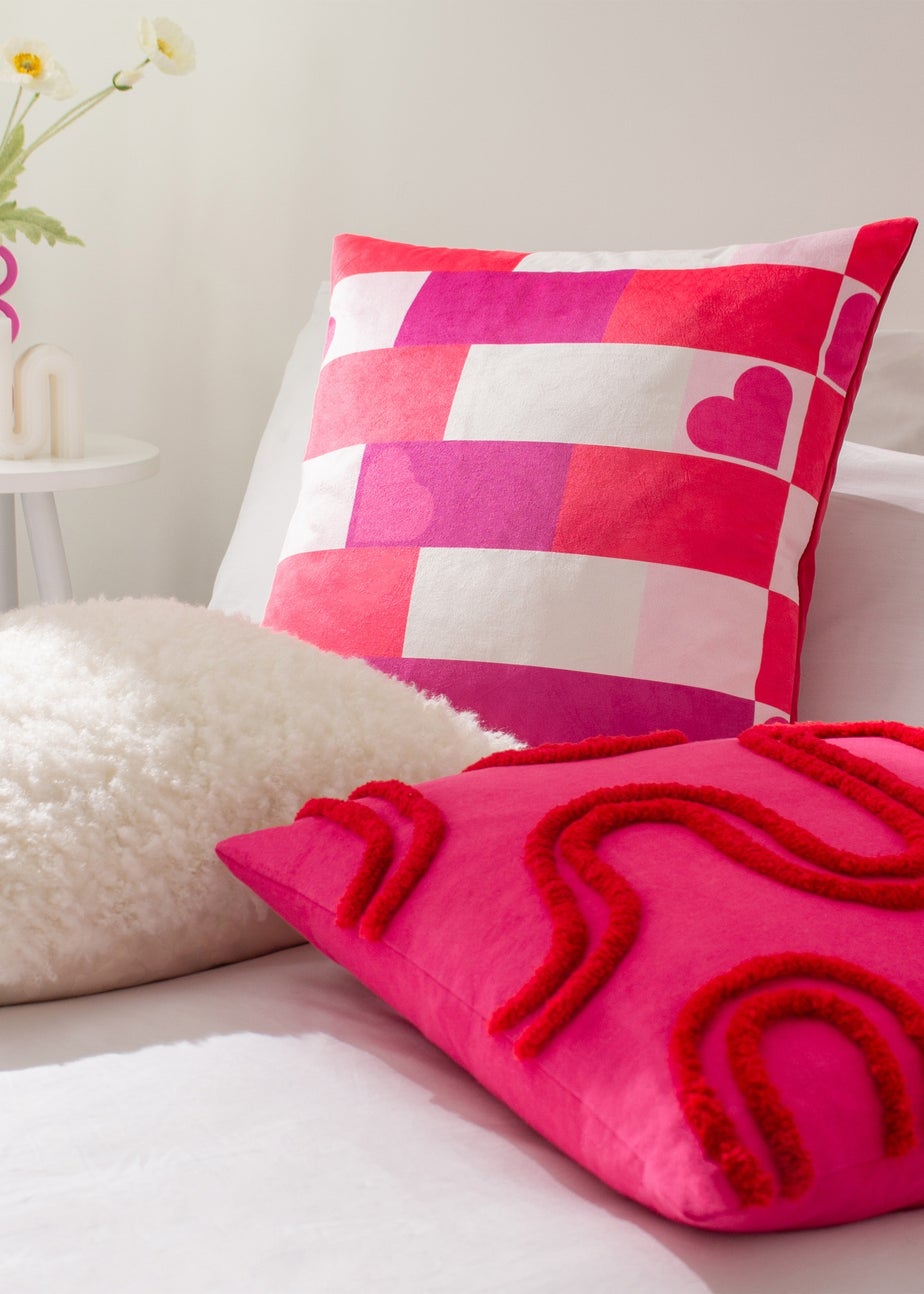 Heya Home Fluff Ball Faux Fur Filled Cushion (45cm x 45cm x 8cm) Dreamy Cream