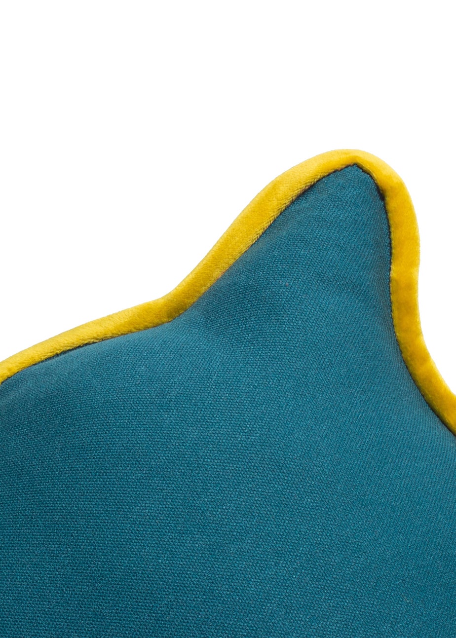 Heya Home Wiggle Velvet Piped Ready Filled Cushion (45cm x 45cm x 8cm)
