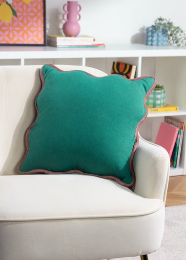 Heya Home Wiggle Velvet Piped Ready Filled Cushion (45cm x 45cm x 8cm) Green/Pink