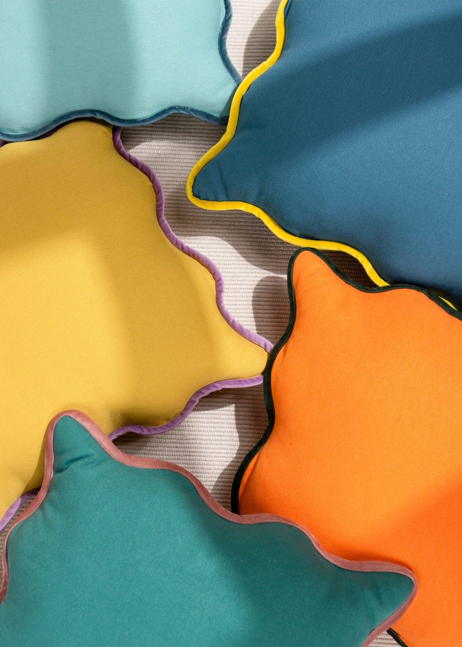 Heya Home Wiggle Velvet Piped Ready Filled Cushion (45cm x 45cm x 8cm) Orange/Green