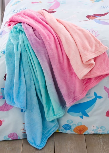 Catherine Lansfield Mermaid Ombre Cosy Fleece 130x170cm Blanket Throw Pink