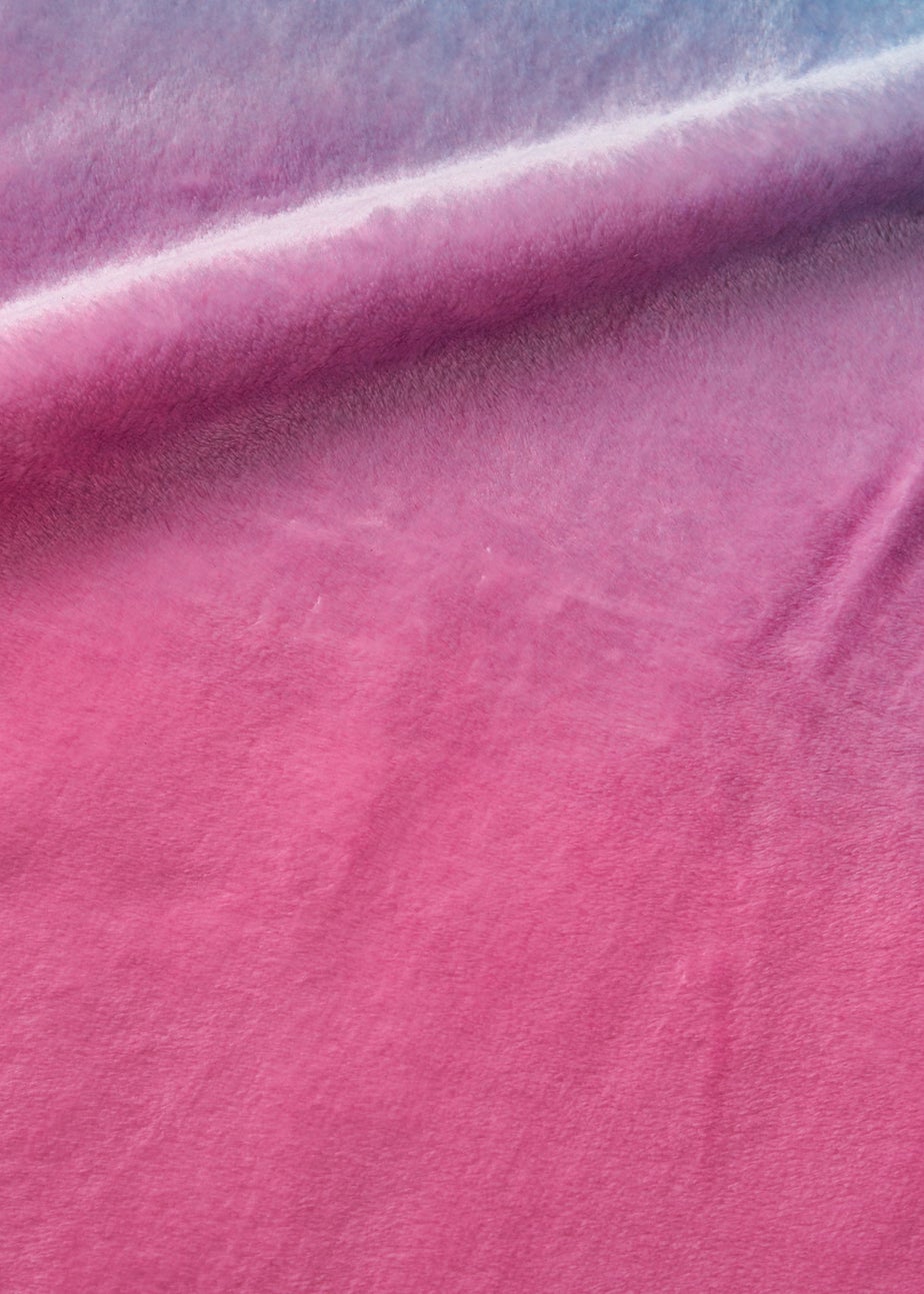 Catherine Lansfield Mermaid Ombre Cosy Fleece 130x170cm Blanket Throw Pink