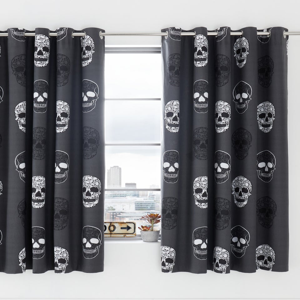 Catherine Lansfield Skulls Fully Reversible Eyelet Curtains Grey