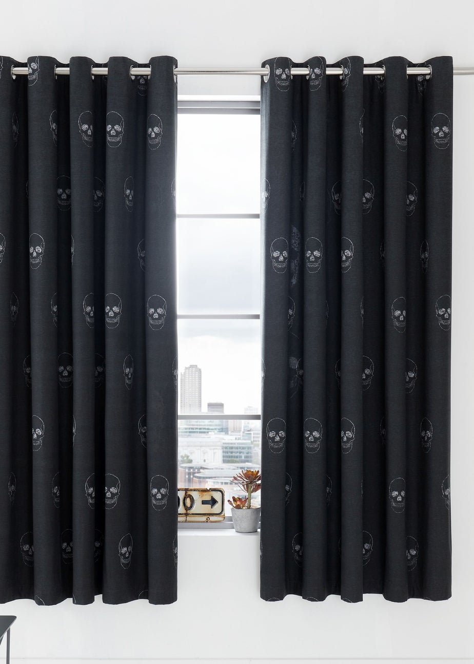 Catherine Lansfield Skulls Fully Reversible Eyelet Curtains Grey
