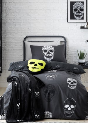 Catherine Lansfield Skulls Reversible Duvet Cover Set Grey