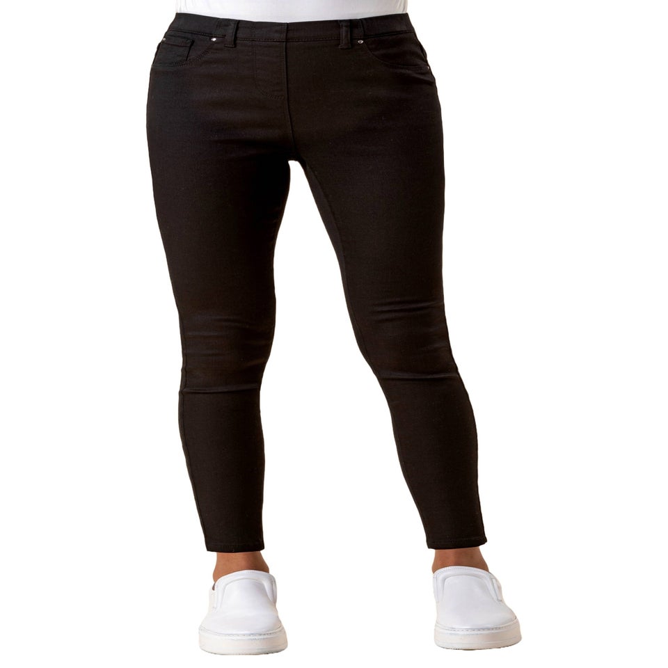 Roman Black Ultimate Denim Cropped Jegging (29 Inch)