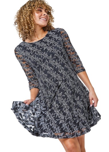 Roman Petite Black Ditsy Floral Print Dress