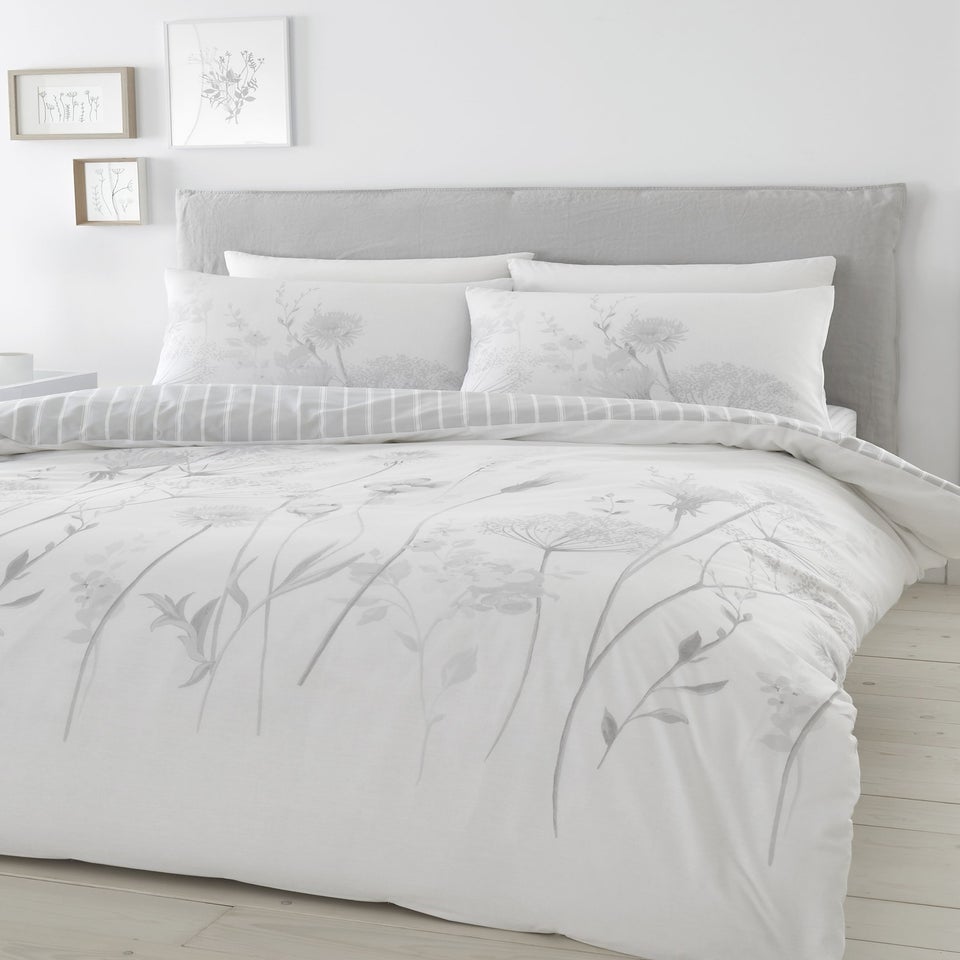 Catherine Lansfield Meadowsweet Floral Reversible Duvet Cover Set White Grey