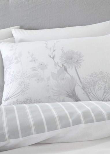 Catherine Lansfield Meadowsweet Floral Reversible Duvet Cover Set White Grey