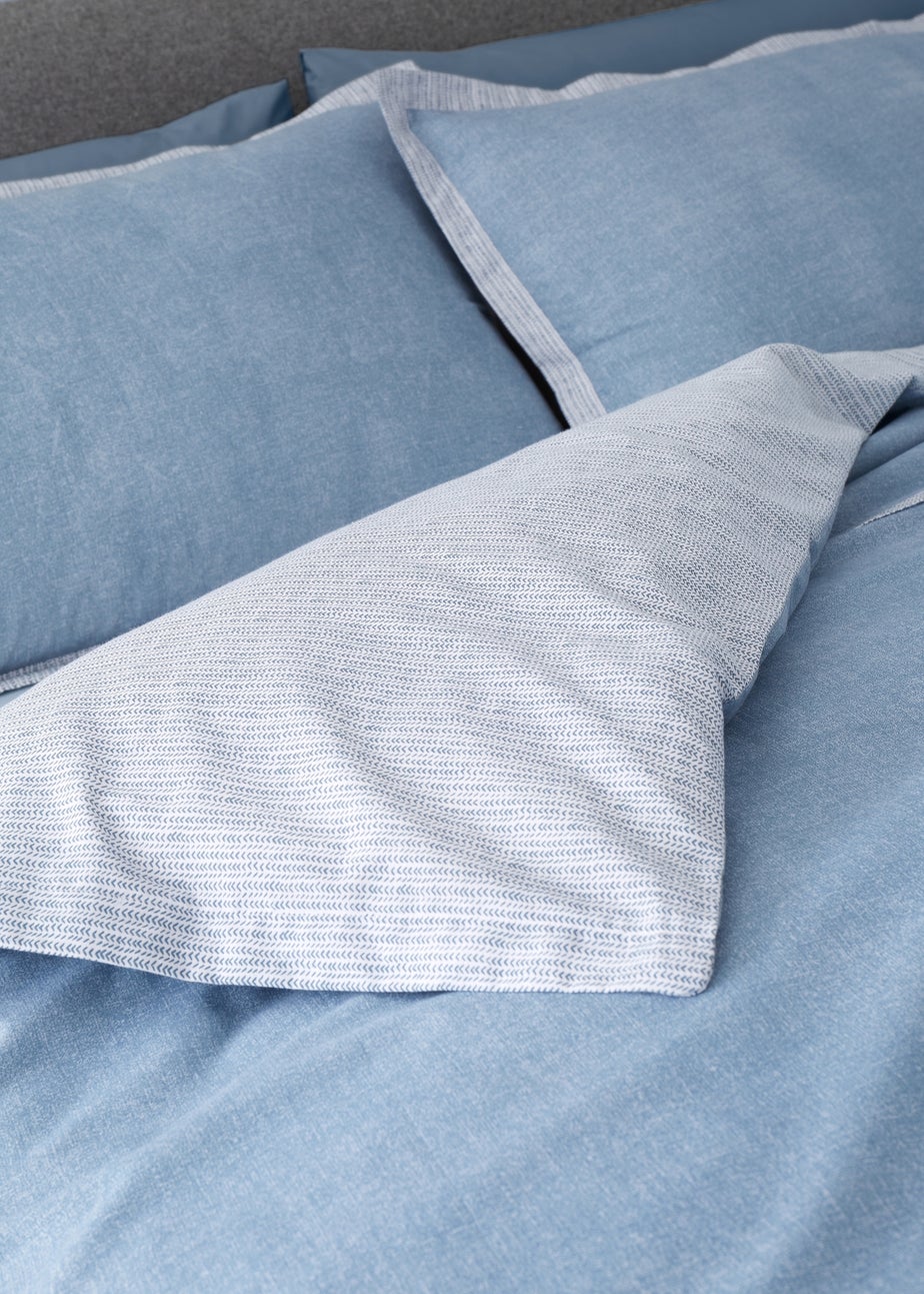 Catherine Lansfield Oslo Textured Trim Duvet Cover Set