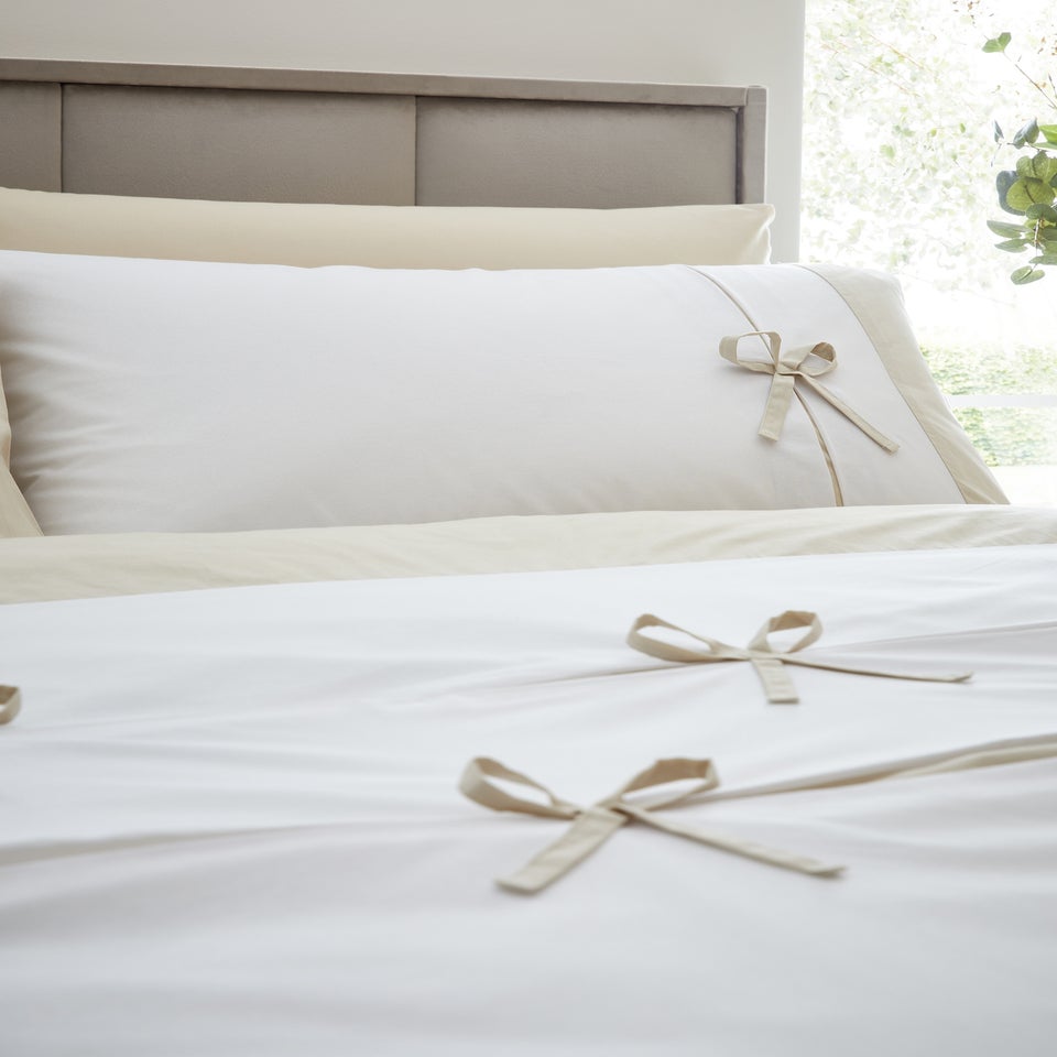 Catherine Lansfield Milo Bow Duvet Cover Set Natural