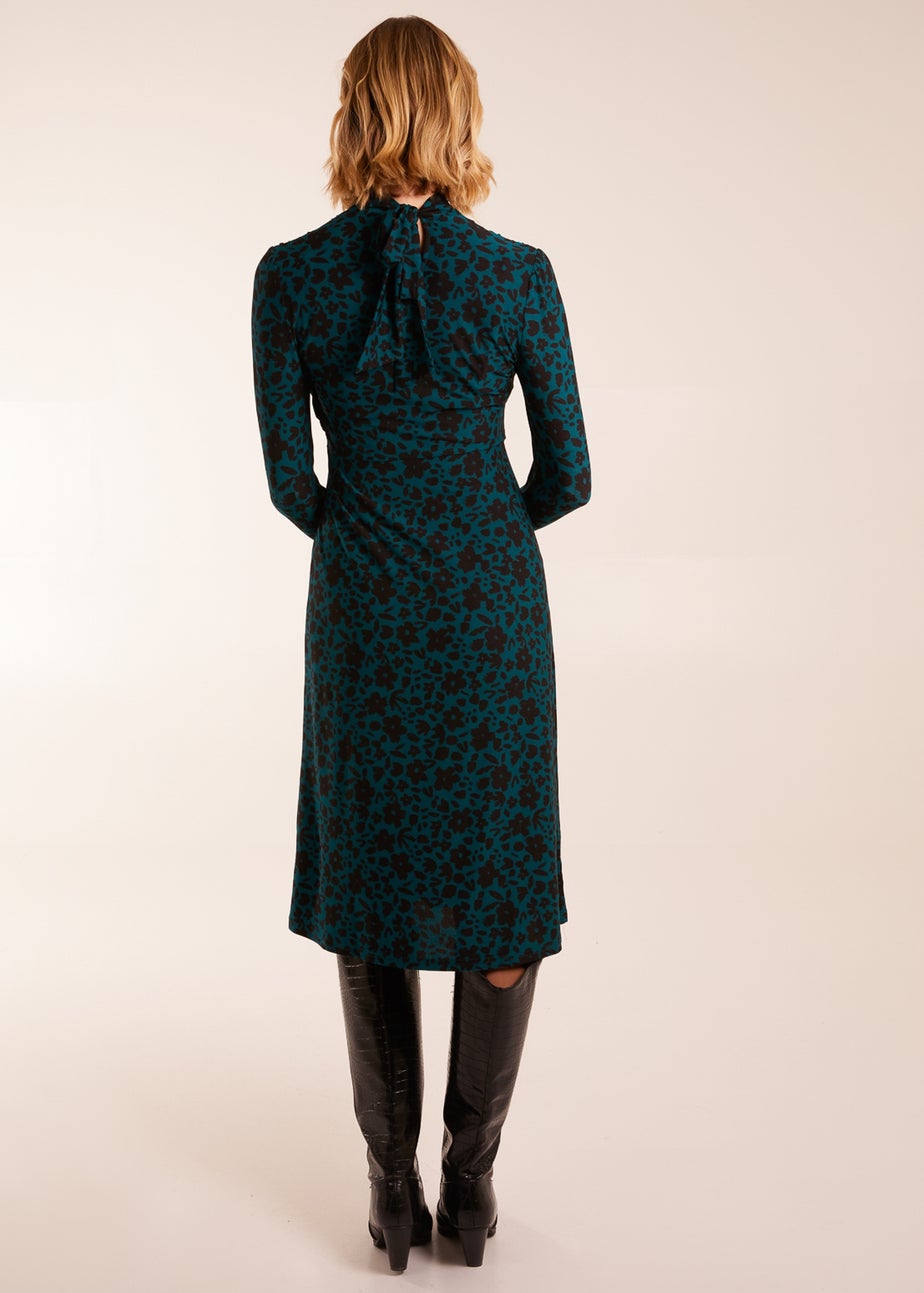 Blue Vanilla Ruched Front Frill Cuff Midi Dress