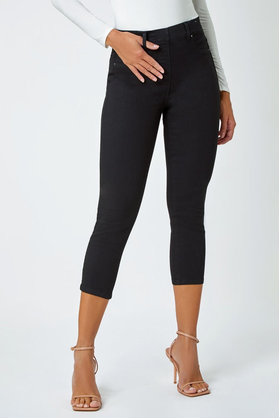 Roman Black Cropped Stretch Denim Jegging