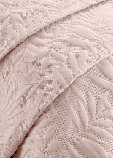 Serene Luana Soft Touch Pinsonic Pink Bedspread