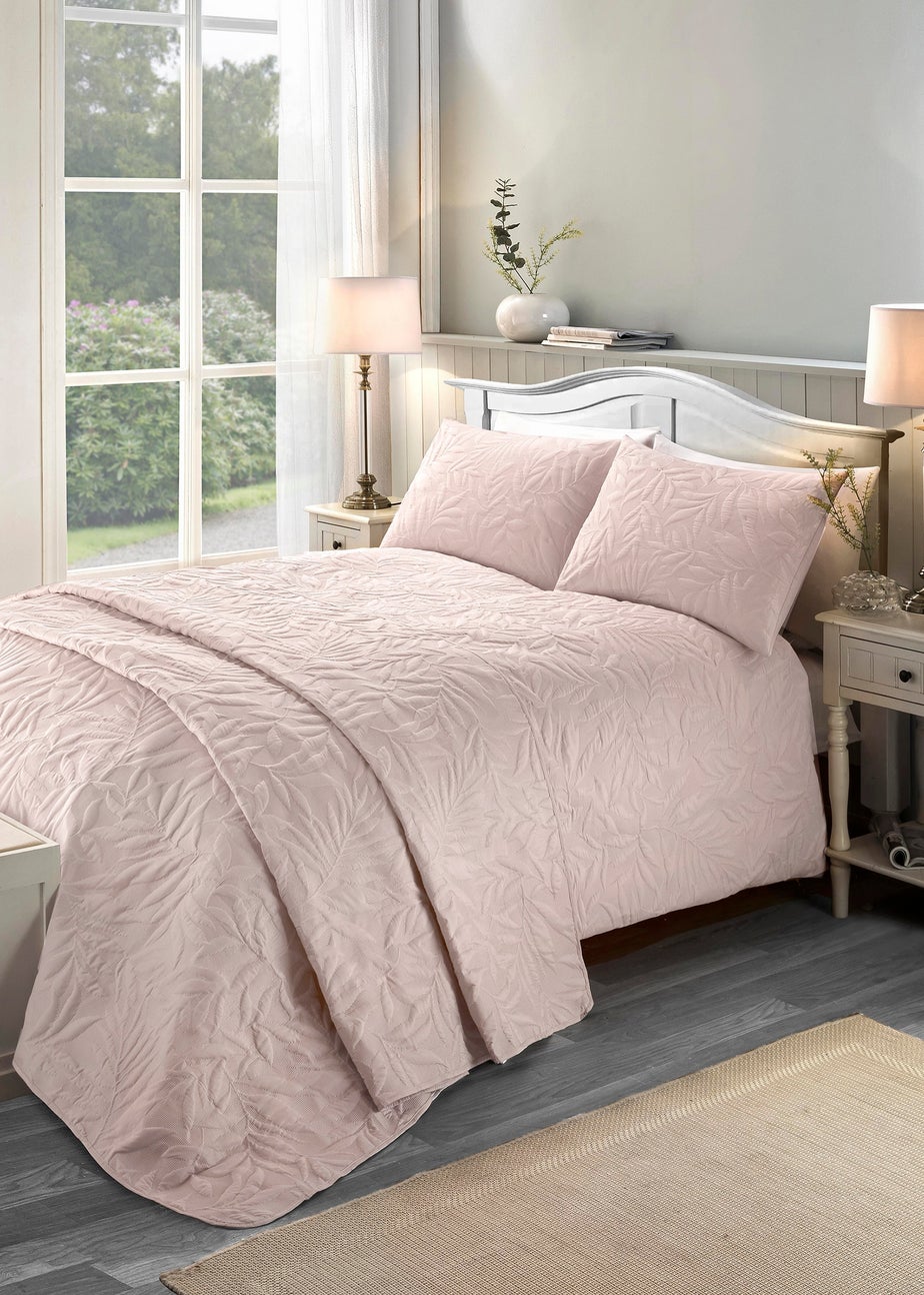 Serene Luana Soft Touch Pinsonic Pink Bedspread